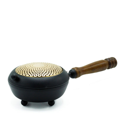 Grande incensário de ferro - detalhes dourados